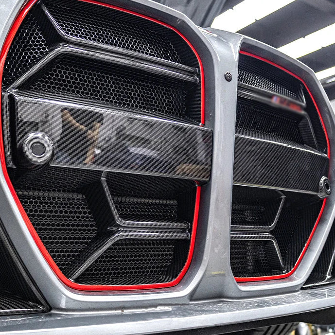Carbon Fiber Front Grille with Red Edge Trim for BMW M3/M4 (G80/G82/G83) 2021+ | Racing Air Intake Grille